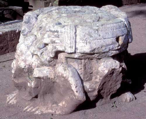 altarestelan2